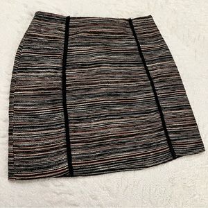 Ann Taylor Loft  Lined Skirt- Size 4 new.